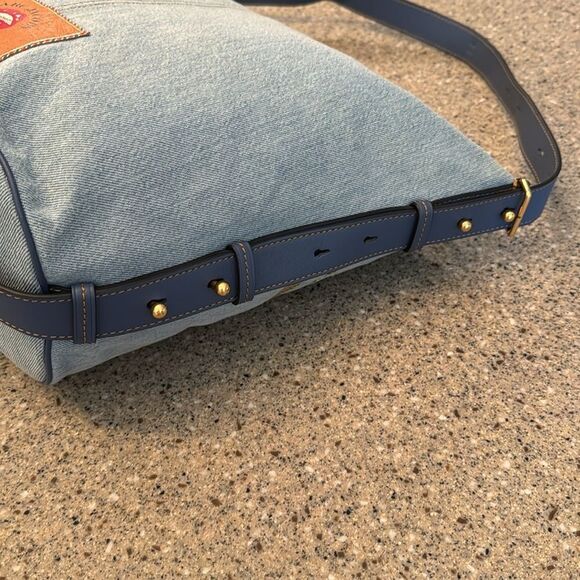 MARC JACOBS The Denim Sling Convertible Handbag - Picture 11 of 16